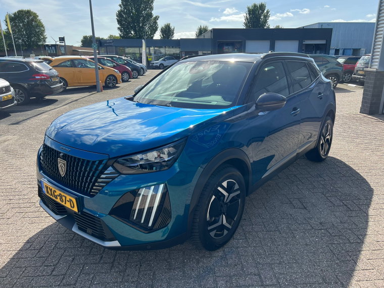 Vehicle Image 5