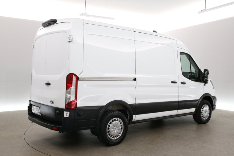 Vehicle Image 28
