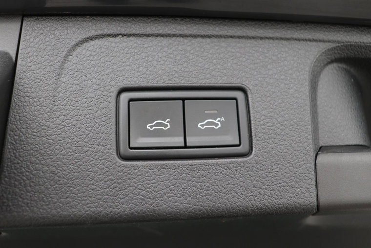 Vehicle Image 53