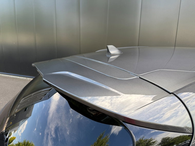 Vehicle Image 33
