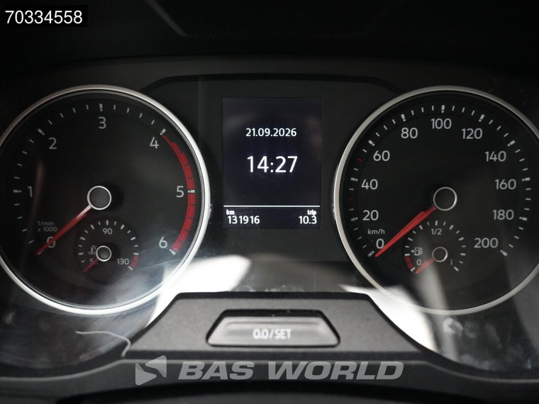 Vehicle Image 36