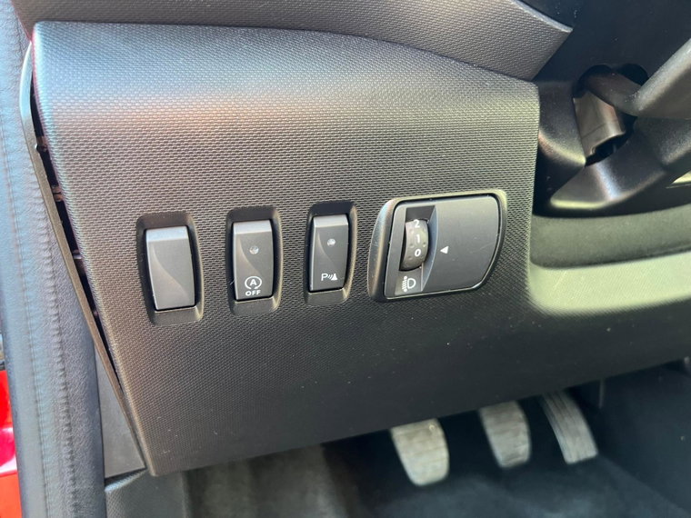 Vehicle Image 24
