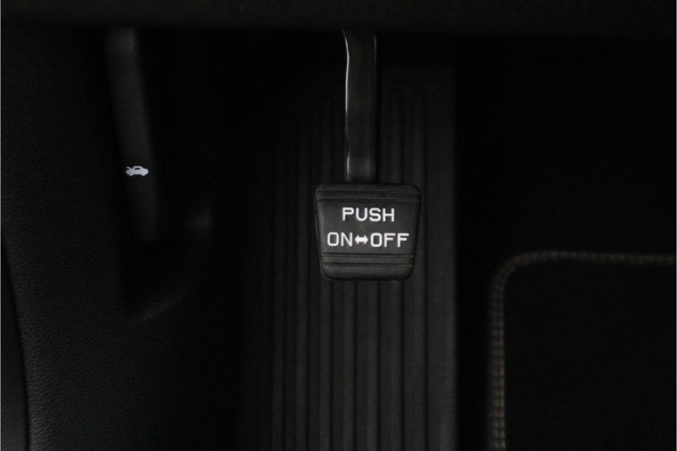 Vehicle Image 46