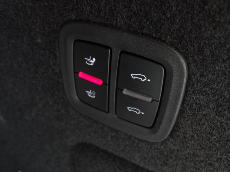 Vehicle Image 40