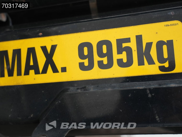 Vehicle Image 38