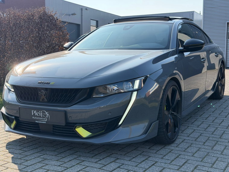 Vehicle Image 15