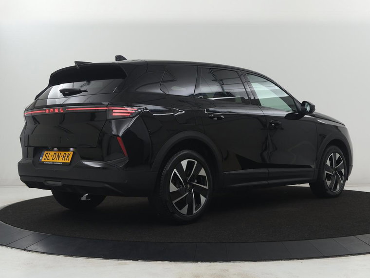 Vehicle Image 36