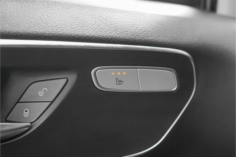 Vehicle Image 27