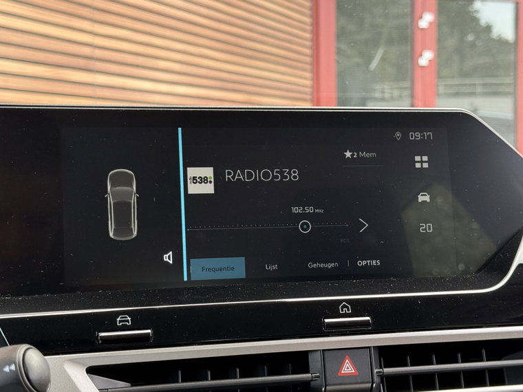 Vehicle Image 31