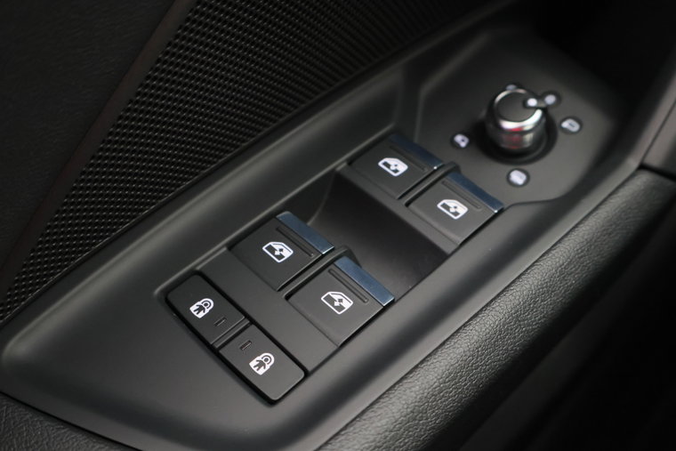Vehicle Image 31