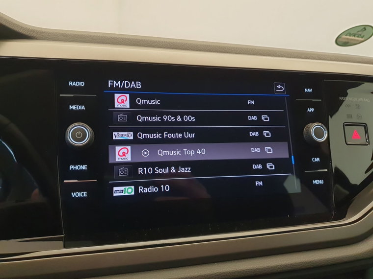 Vehicle Image 21