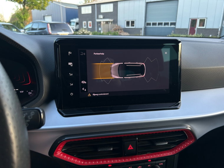 Vehicle Image 30