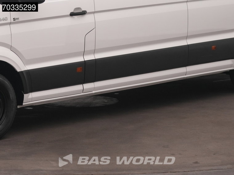 Vehicle Image 37