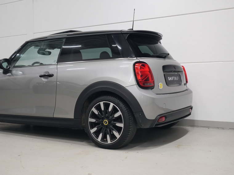 Vehicle Image 39