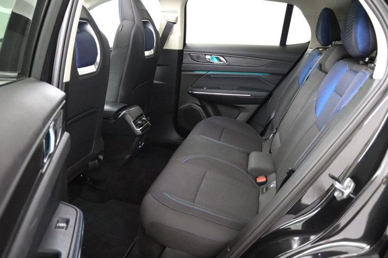 Vehicle Image 31