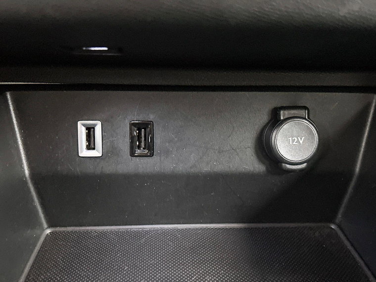 Vehicle Image 35