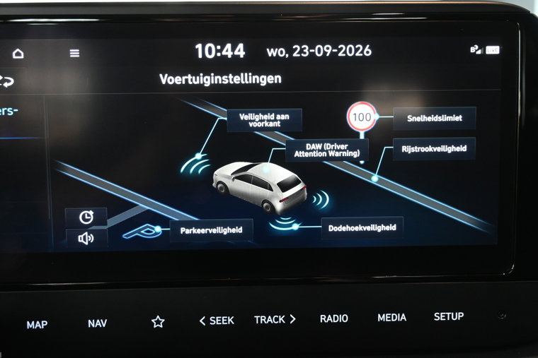 Vehicle Image 36