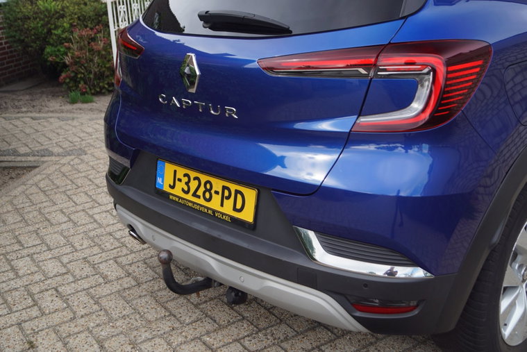 Vehicle Image 42