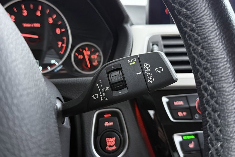 Vehicle Image 34