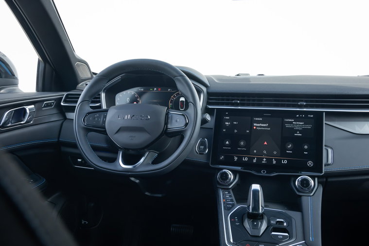 Vehicle Image 9
