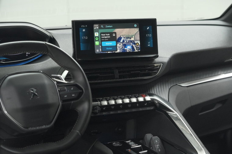Vehicle Image 60