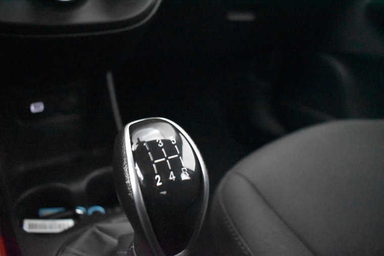 Vehicle Image 23