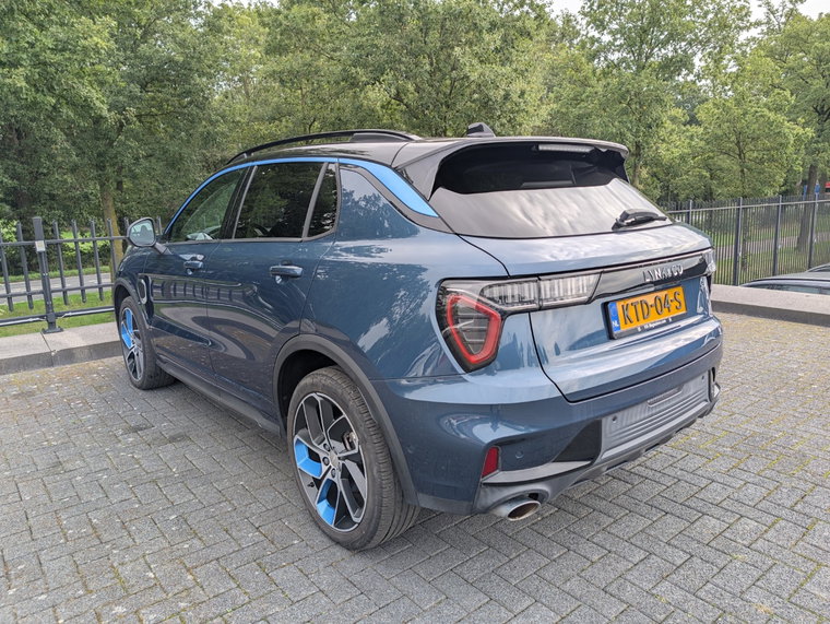 Vehicle Image 16