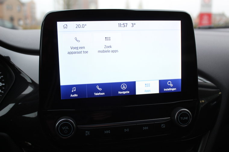 Vehicle Image 15