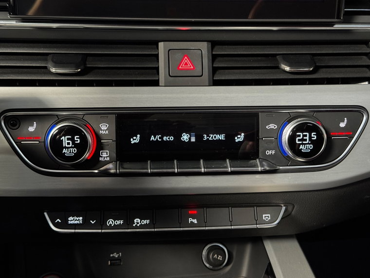 Vehicle Image 37