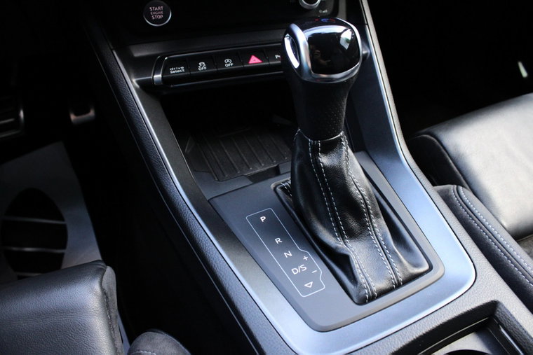 Vehicle Image 33