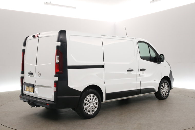 Vehicle Image 28