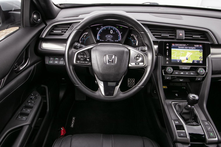 Vehicle Image 17