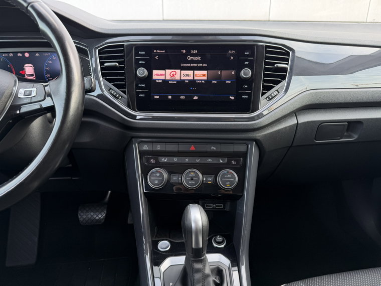Vehicle Image 35