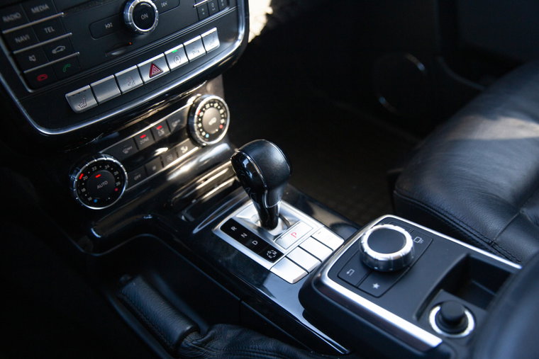 Vehicle Image 12