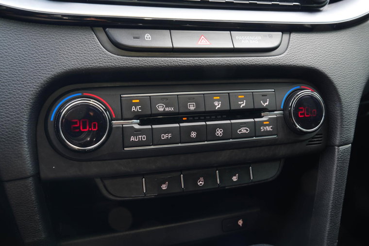 Vehicle Image 27