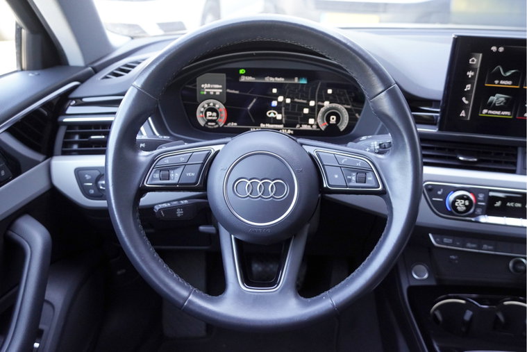 Vehicle Image 21