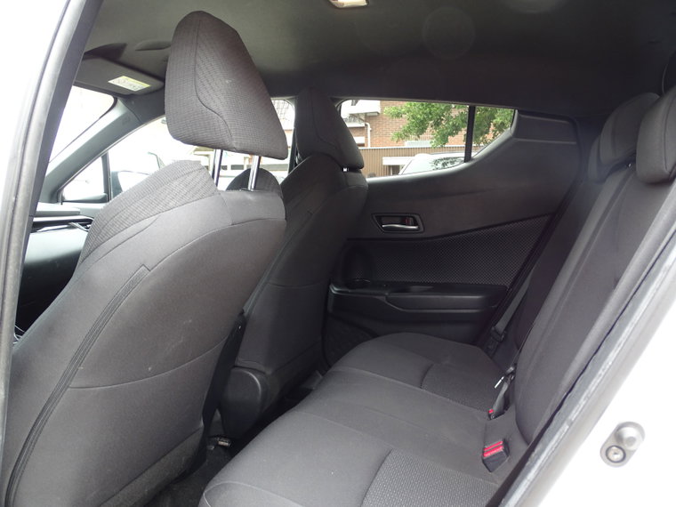 Vehicle Image 12