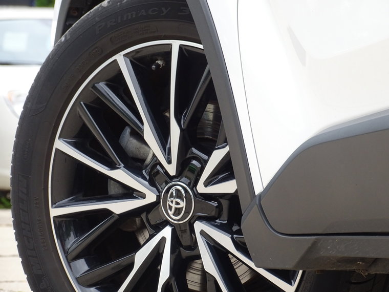 Vehicle Image 8