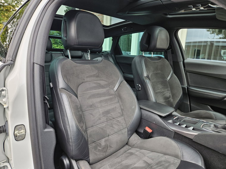 Vehicle Image 40