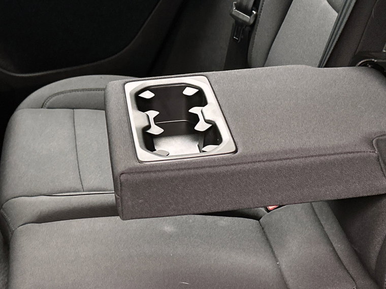 Vehicle Image 40