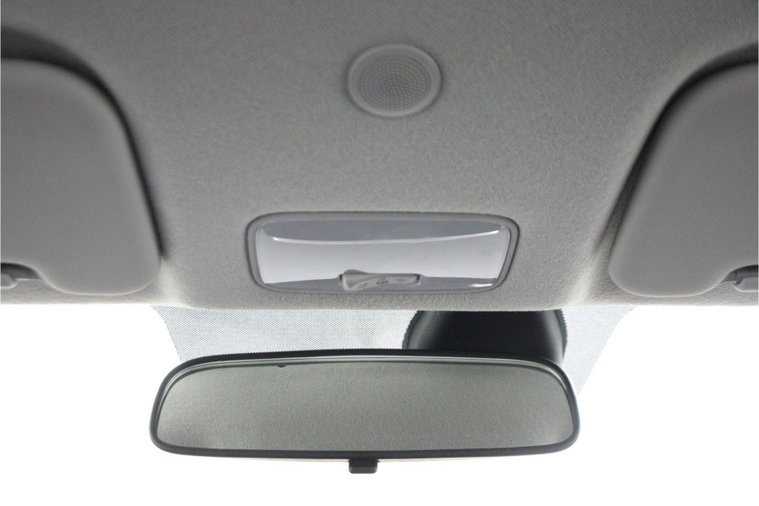 Vehicle Image 37