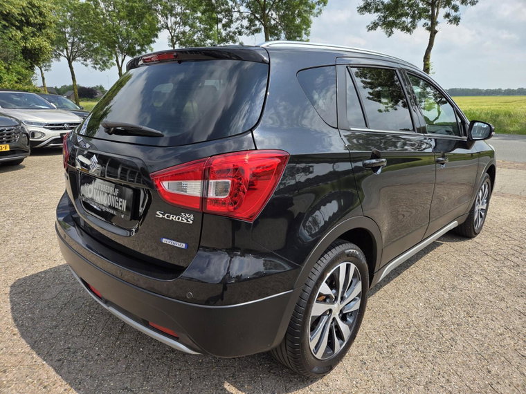 Vehicle Image 18