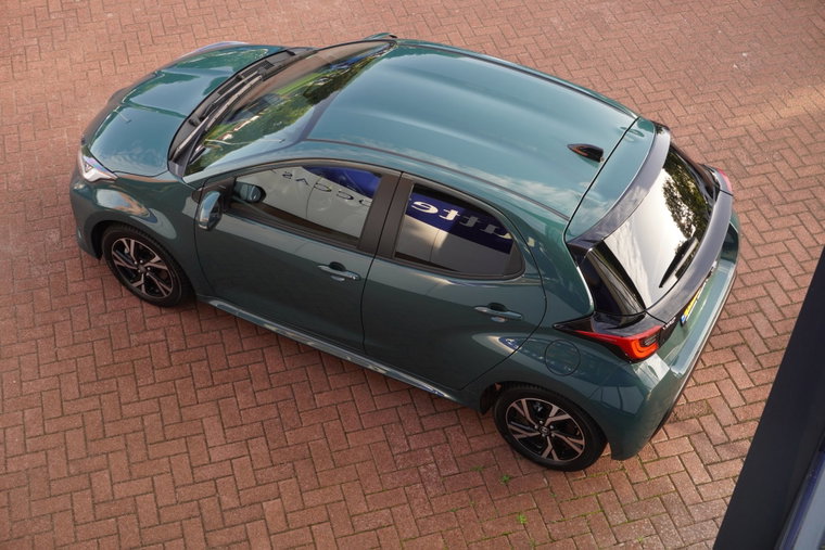 Vehicle Image 12