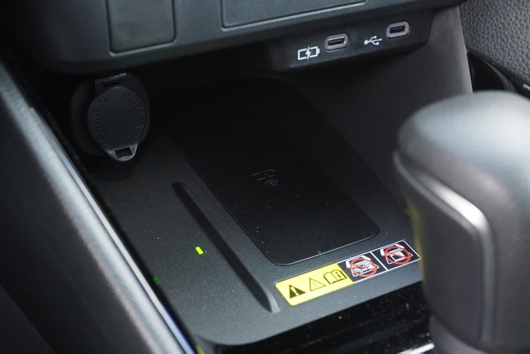 Vehicle Image 30