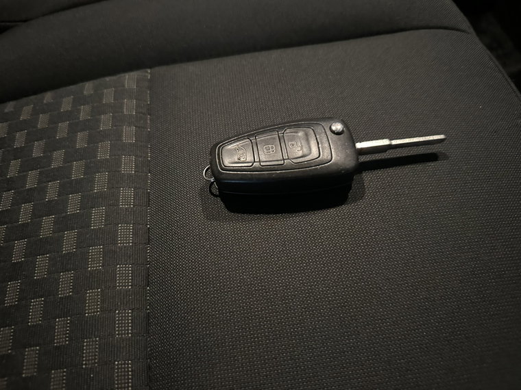 Vehicle Image 19