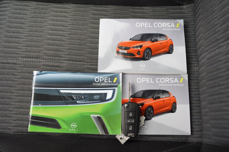 Vehicle Image 43