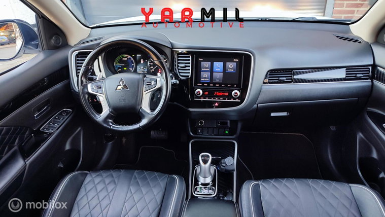 Vehicle Image 19