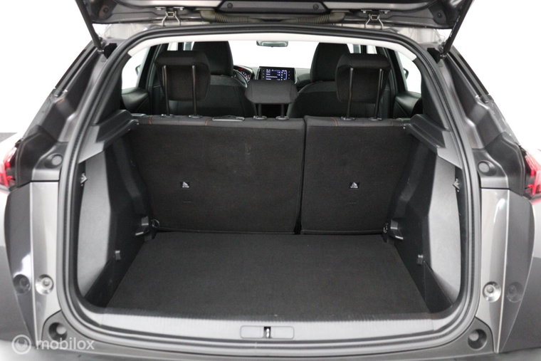 Vehicle Image 33