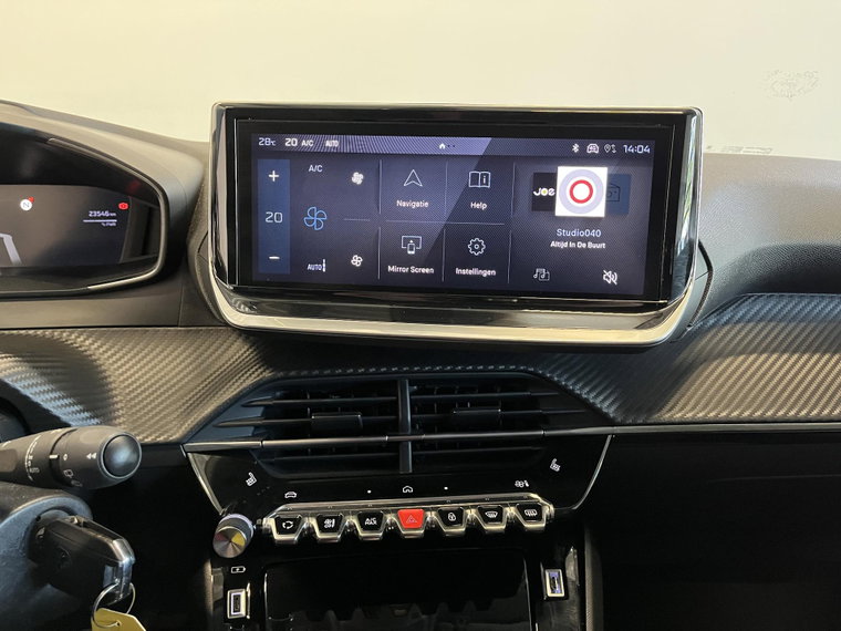 Vehicle Image 21