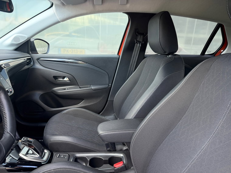 Vehicle Image 26